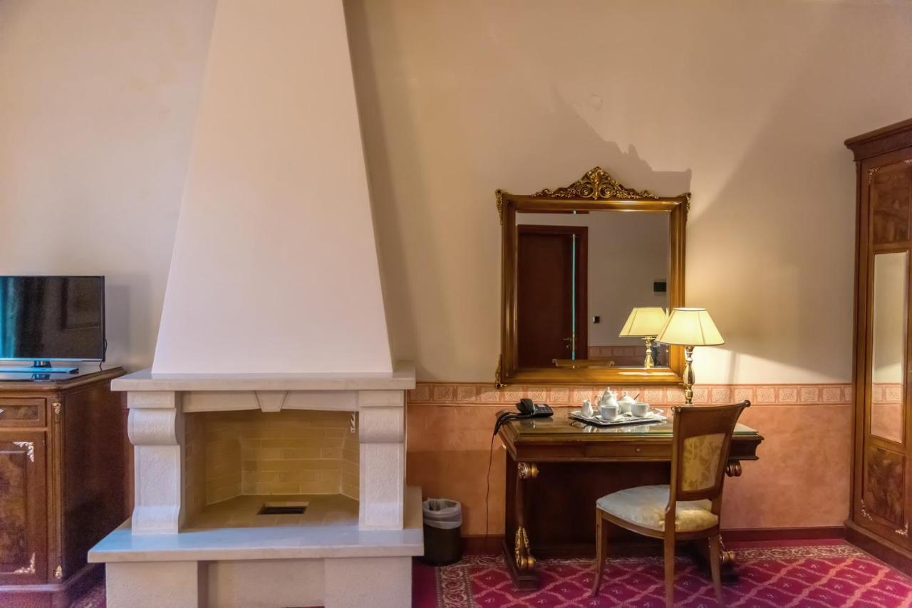 Alexios Luxury Hotel 이오아니아 외부 사진